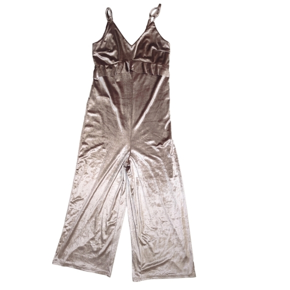 Magnolia South Velvet Flare Jumpsuit Size S - Picture 1 of 7